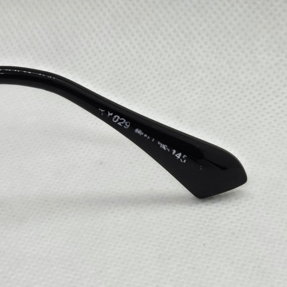 Trendy Pink Tinted‎ Rectangular Sunglasses Gold Frame 2023 Modern Chic Eyewear - Picture 4 of 8